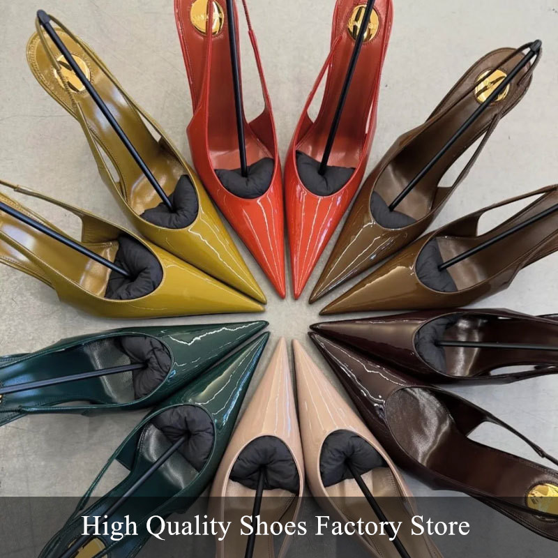 エレガントなヌードグロスパテントレザーのスリングバックパンプ - Slingback Heel Formal のレビューと価格